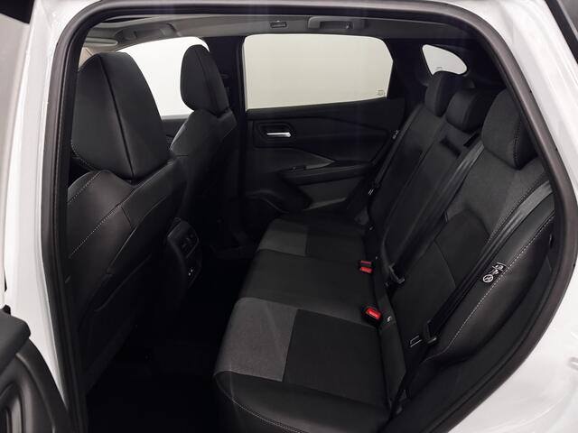Nissan QASHQAI 1.3 MHEV Xtronic N-Connecta Pano, Half leder, 360 Camera, Virtual desk, Winterpakket, Keyless start, 3 jaar garantie