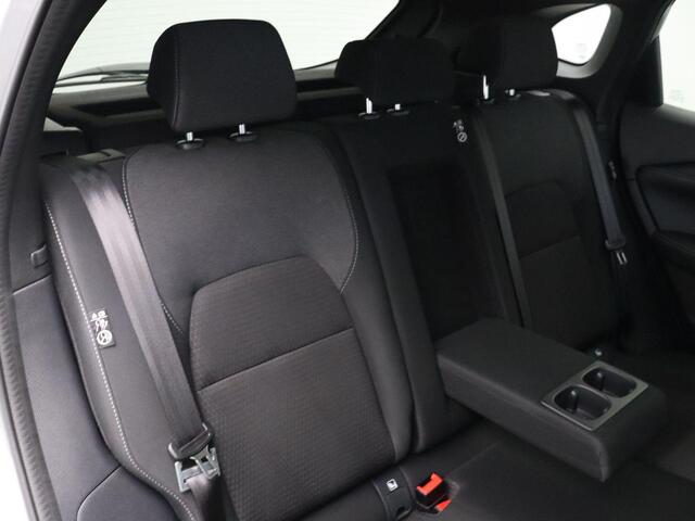 Nissan QASHQAI 1.3 MHEV Xtronic N-Connecta | 1800kg Trekvermogen | 360 Graden Camera | Adaptieve Cruisecontrol | Apple/Android Auto |