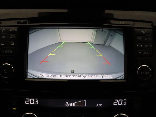 Nissan QASHQAI 1.2 Acenta Camera | Climate | Cruise | Parkeersens. v+a | Stoelverw. | Trekhaak