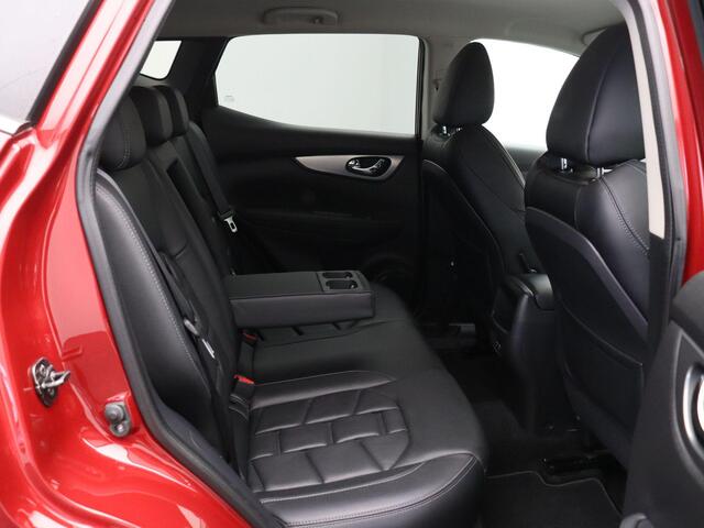 Nissan QASHQAI 158pk DIG-T Tekna+ | Trekhaak! | Bekleding Leder | Navigatie | Stoelverwarming |