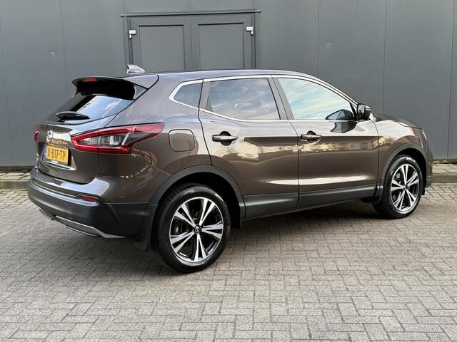 Nissan QASHQAI 1.3 DIG-T N-Connecta / Automaat / Navigatie / Climate Conrol / 360 Camera / Cruise Control / Bluetooth / Stoelverwarming / All-Season banden