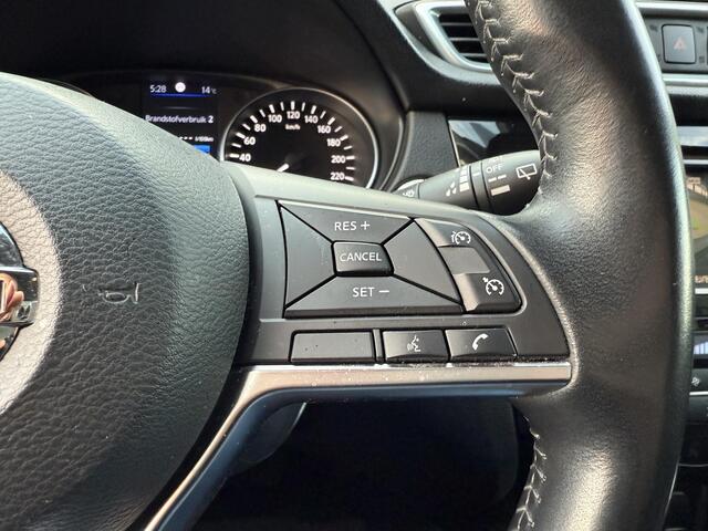 Nissan QASHQAI 1.3 DIG-T N-Connecta / Automaat / Navigatie / Climate Conrol / 360 Camera / Cruise Control / Bluetooth / Stoelverwarming / All-Season banden