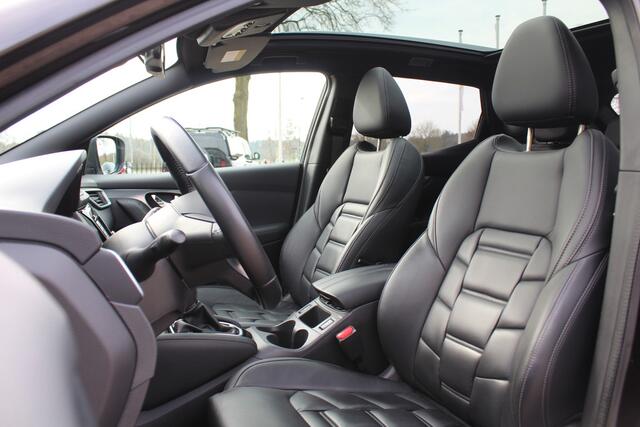 Nissan QASHQAI 1.3 DIG-T Tekna + / Full option! / Panoramadak / 360Camera / Leder / Apple CarPlay / 19'' / Bose / Navigatie / Stoelverwarming / Keyless