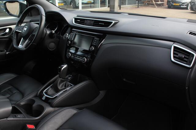Nissan QASHQAI 1.3 DIG-T Tekna + / Full option! / Panoramadak / 360Camera / Leder / Apple CarPlay / 19'' / Bose / Navigatie / Stoelverwarming / Keyless