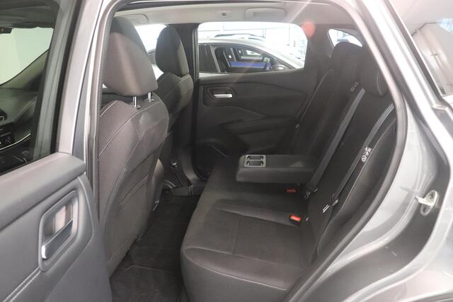 Nissan QASHQAI 1.3 MHEV Acenta | 360 Camera | Navigatie | Cruisecontrol Adaptief | Panoramadak | Trekhaak |