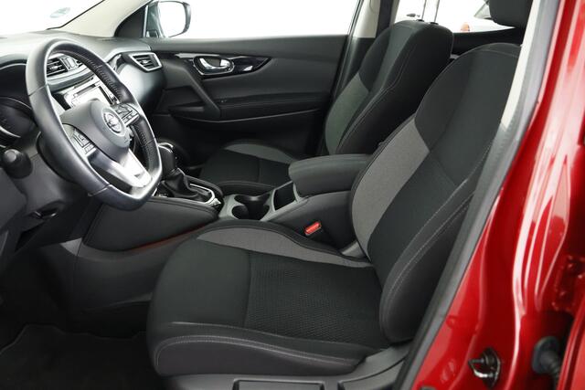 Nissan QASHQAI 1.2 Acenta / Navi / Aut / Cam / Trekhaak / 4S banden