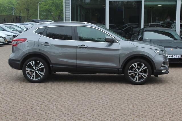 Nissan QASHQAI 1.2 N-Connecta / Trekhaak / Panoramadak / 360Camera / Navigatie / Keyless / DAB / Cruise Control