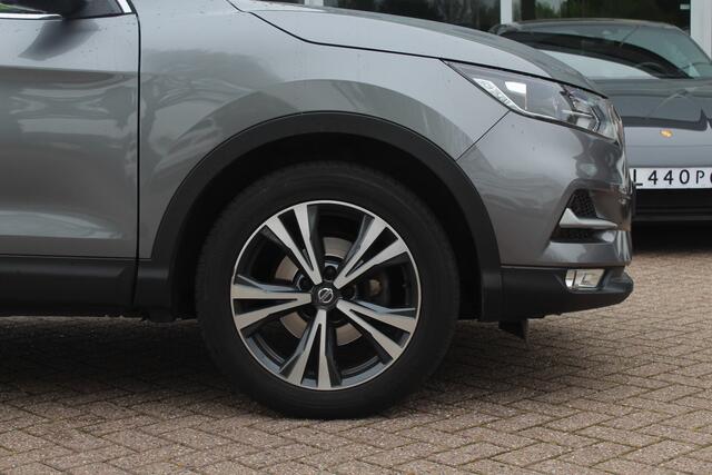 Nissan QASHQAI 1.2 N-Connecta / Trekhaak / Panoramadak / 360Camera / Navigatie / Keyless / DAB / Cruise Control