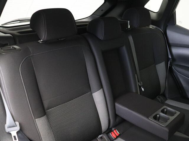 Nissan QASHQAI 1.3 DIG-T N-Connecta | Stoelverwarming | 360 graden camera | Lichtmetalen velgen |