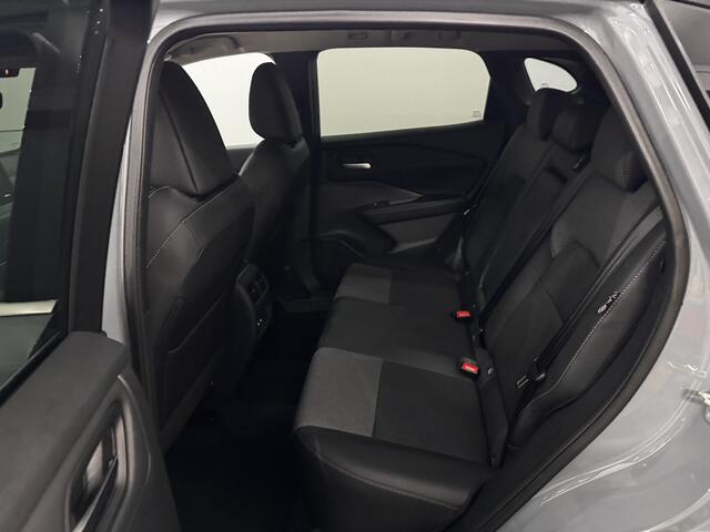 Nissan QASHQAI 1.3 MHEV Xtronic N-Connecta Half leder, 360 Camera, Navi, Keyless start, Winterpakket, Virtual desk, 3 jaar garantie