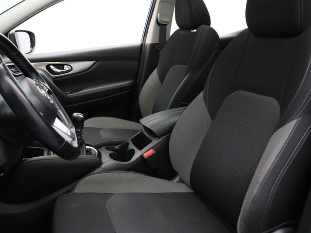 Nissan QASHQAI 1.3 DIG-T Business Edition 360° Camera | Cruise | Navi | Parkeersens. v+a | Trekhaak | Panoramadak