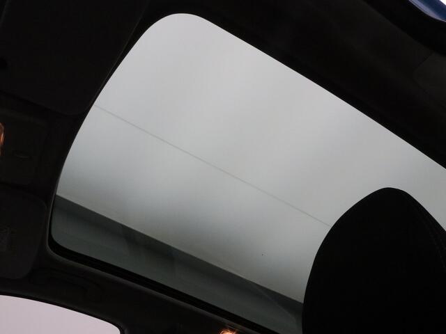 Nissan QASHQAI 1.3 DIG-T Business Edition 360° Camera | Cruise | Navi | Parkeersens. v+a | Trekhaak | Panoramadak