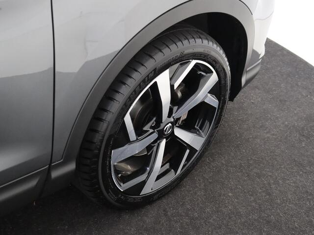 Nissan QASHQAI 1.3 DIG-T Premium Edition | Luxe bekleding | Trekhaak | Camera's rondom