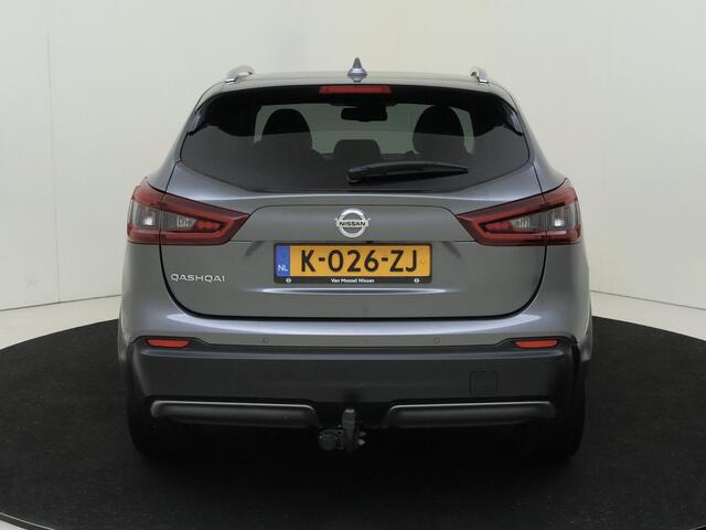Nissan QASHQAI 1.3 DIG-T Premium Edition | Luxe bekleding | Trekhaak | Camera's rondom