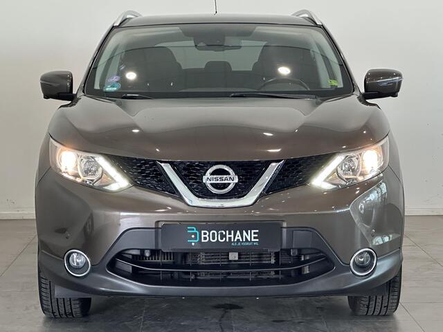 Nissan QASHQAI 1.2 N-Connecta | Trekhaak | Panoramadak | Stoelverwarming | Voorruit verwarming | All season banden | 1e eigenaar + goed onderhouden!