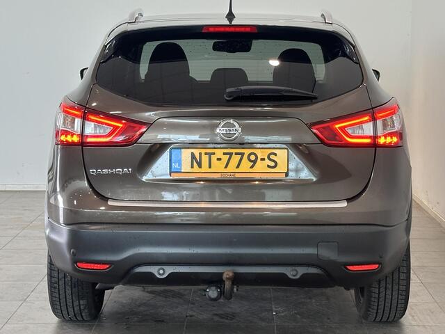 Nissan QASHQAI 1.2 N-Connecta | Trekhaak | Panoramadak | Stoelverwarming | Voorruit verwarming | All season banden | 1e eigenaar + goed onderhouden!