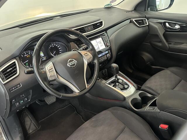 Nissan QASHQAI 1.2 N-Connecta | Trekhaak | Panoramadak | Stoelverwarming | Voorruit verwarming | All season banden | 1e eigenaar + goed onderhouden!