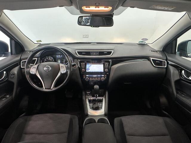 Nissan QASHQAI 1.2 N-Connecta | Trekhaak | Panoramadak | Stoelverwarming | Voorruit verwarming | All season banden | 1e eigenaar + goed onderhouden!