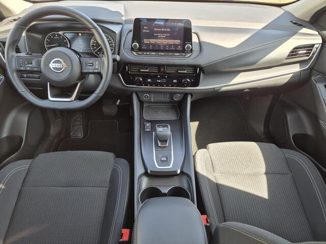 Nissan QASHQAI 1.3 MHEV Xtronic Acenta Automaat / Cold Pack / Navigatie via Apple Carplay of Android Auto / Trekgewicht 1800 kg / Achteruitrijcamera / Keyless Entry/Start / Stuur- en Stoelverwarming / Voorruitverwarming /