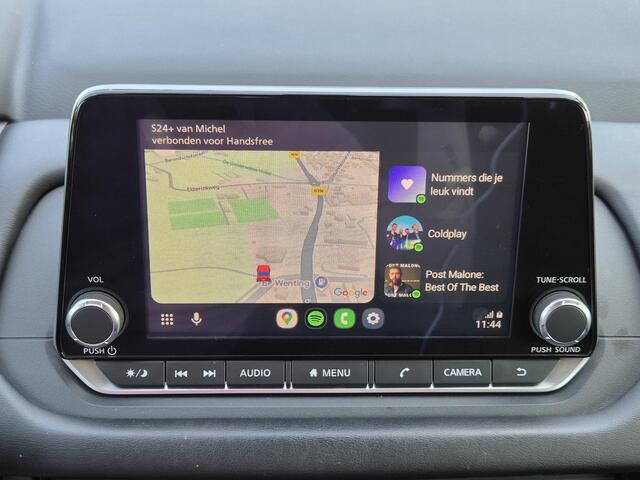 Nissan QASHQAI 1.3 MHEV Xtronic Acenta Automaat / Cold Pack / Navigatie via Apple Carplay of Android Auto / Trekgewicht 1800 kg / Achteruitrijcamera / Keyless Entry/Start / Stuur- en Stoelverwarming / Voorruitverwarming /