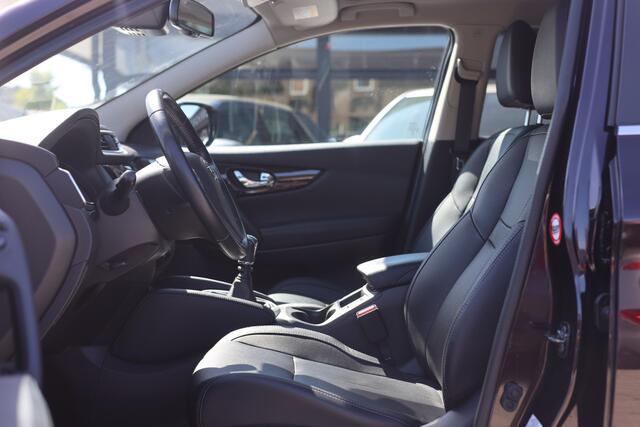 Nissan QASHQAI 1.2 TEKNA | CAMERA | PANO | LEDER | 1e EIG!