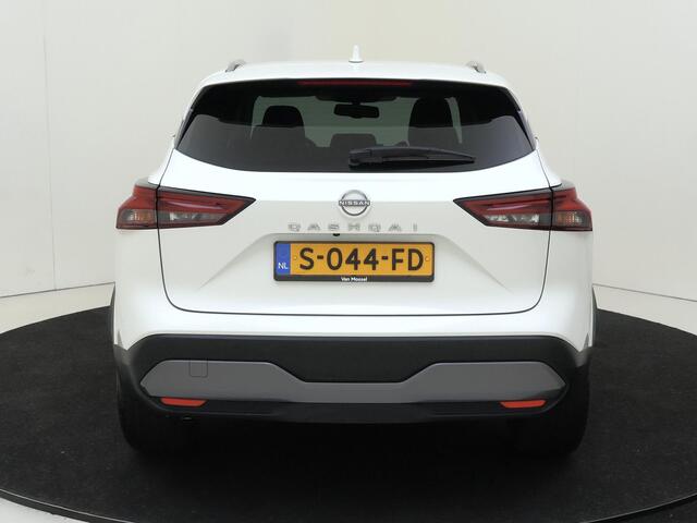 Nissan QASHQAI 1.3 MHEV Xtronic N-Connecta | Panoramadak | Camera's rondom
