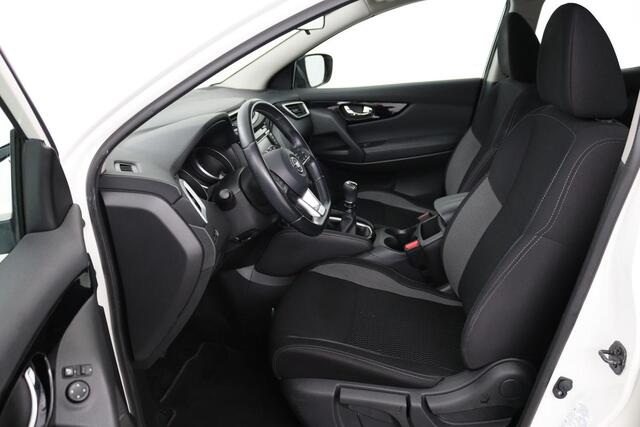 Nissan QASHQAI 1.3 DIG-T Acenta | Trekhaak | Camera | Carplay | Navigatie | Climate control | DAB | Cruise control | Parkeerhulp