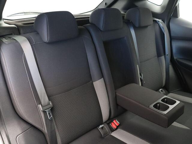 Nissan QASHQAI 1.3 DIG-T Acenta | Automaat | Trekhaak | Achteruitrijcamera | Navigatie |