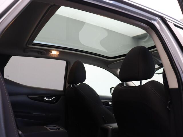 Nissan QASHQAI 1.3 DIG-T Design Edition | Panorama Dak | Camera's Rondom | Velgen Lichtmetaal | Navigatie |