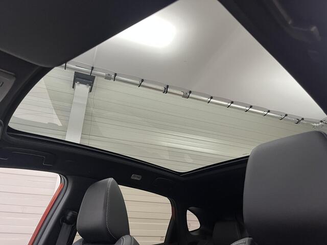 Nissan QASHQAI 1.5 e-Power Tekna / ¤5500,- Nissan Voorraadvoordeel / Nieuw uit Voorraad Leverbaar / Zwart Interieur / Cold Pack / Panoramadak /