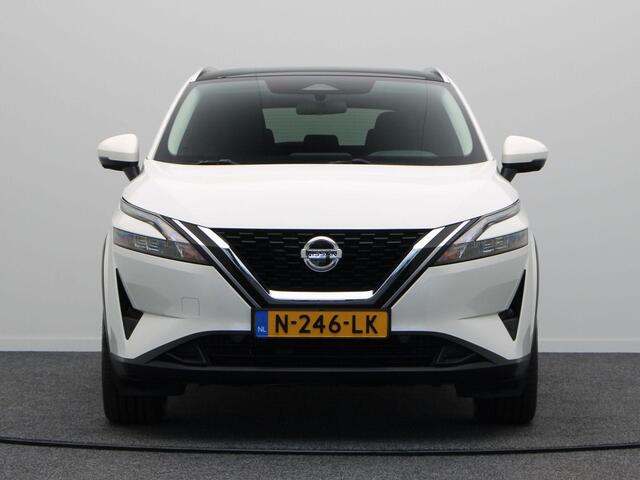 Nissan QASHQAI 158pk MHEV Xtronic Acenta | 18" Lichtmetalen Velgen | Rondomzicht Camera | Navigatie | DAB Audio | Panoramadak |