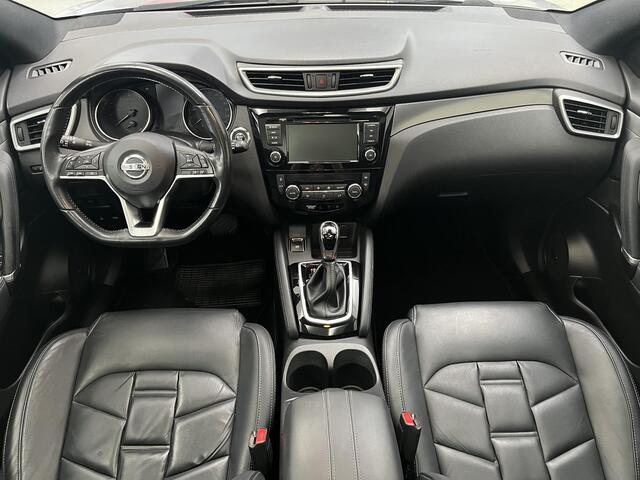 Nissan QASHQAI 1.3 DIG-T Tekna + / Trekhaak 1500 KG / Lederen Bekleding / Panoramadak / Stoelverwarming /