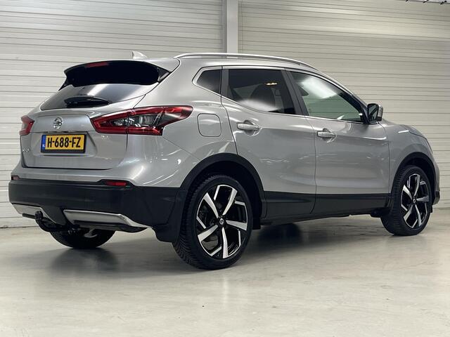 Nissan QASHQAI 1.3 DIG-T Tekna + / Trekhaak 1500 KG / Lederen Bekleding / Panoramadak / Stoelverwarming /