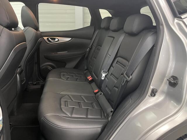 Nissan QASHQAI 1.3 DIG-T Tekna + / Trekhaak 1500 KG / Lederen Bekleding / Panoramadak / Stoelverwarming /