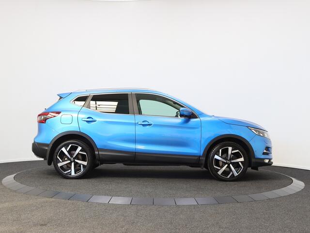 Nissan QASHQAI 1.3 DIG-T Tekna | Panoramadak | Trekhaak | Navigatie | Stoelverw