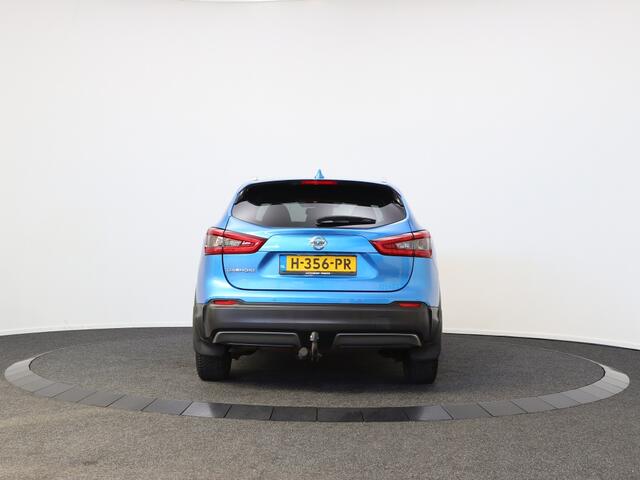Nissan QASHQAI 1.3 DIG-T Tekna | Panoramadak | Trekhaak | Navigatie | Stoelverw