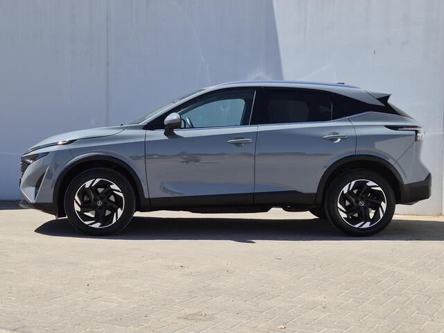 Nissan QASHQAI 1.3 MHEV Xtronic N-Connecta Automaat / Cold Pack / Trekgewicht 1800 kg / Nieuw model / Facelift / Rondomzicht camera / Allseason Banden / Stuur- en Stoelverwarming / Adaptief cruise control / Voorruit verwarming /