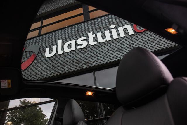 Nissan QASHQAI 1.2 Business Edition , Panoramadak, Trekhaak, Bose,