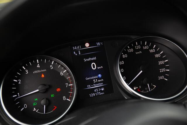 Nissan QASHQAI 1.2 Business Edition , Panoramadak, Trekhaak, Bose,