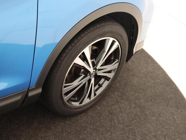 Nissan QASHQAI 1.2 N-Connecta | AUTOMAAT | Panorama-dak | 360 Camera | Privacyglass | Cruise & Climate control |