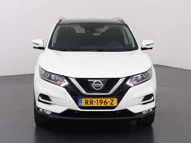 Nissan QASHQAI 1.6 N-Connecta | Trekhaak | Panoramadak | Navigatie | Climate Control | Cruise Control |