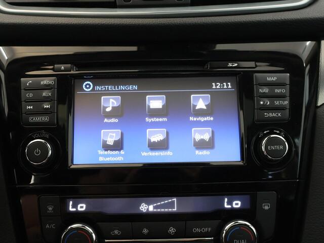 Nissan QASHQAI 1.6 N-Connecta | Trekhaak | Panoramadak | Navigatie | Climate Control | Cruise Control |