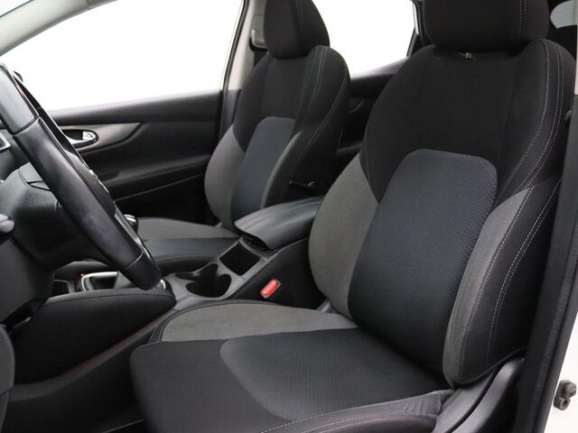 Nissan QASHQAI 120pk N-Connecta 360° Camera | Cruise | Navi | Parkeersens. v+a | Panoramadak