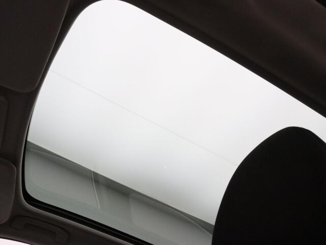 Nissan QASHQAI 120pk N-Connecta 360° Camera | Cruise | Navi | Parkeersens. v+a | Panoramadak