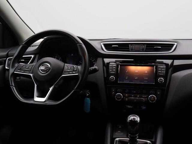 Nissan QASHQAI 115pk Acenta | Lichtmetaal | Achteruitrij camera | Lane assist | Trekhaak |