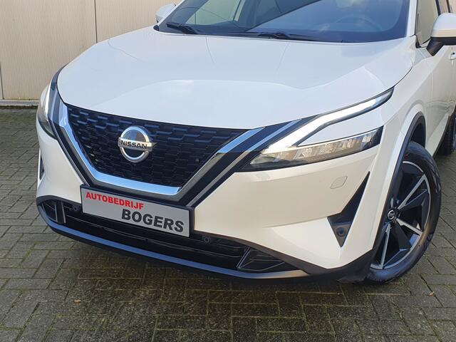 Nissan QASHQAI 1.3 MHEV Xtronic CVT Tekna + Design Pack Navigatie, Panoramadak, Climate Control, Cruise Control, Trekhaak, 360 Camera,