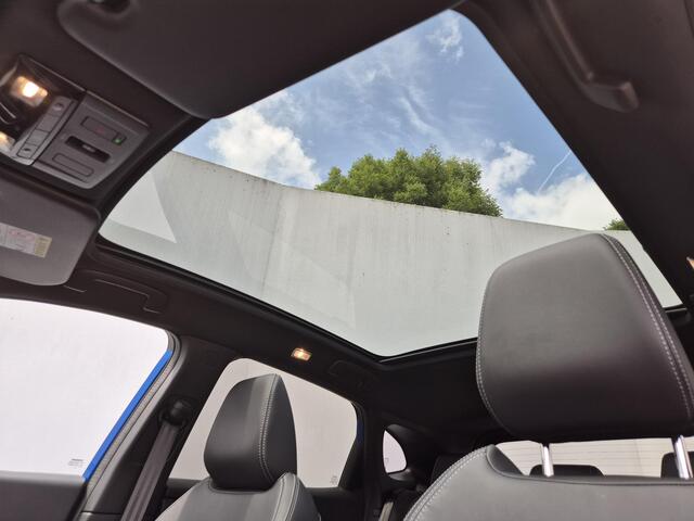 Nissan QASHQAI 1.3 MHEV Xtronic Tekna Plus Automaat / Cold Pack / Nieuw Model / Facelift / HUD / Panoramadak / Adaptief CC / Stuur- Stoel en voorruitverwarming / Rondomzicht camera / Trekgewicht 1800 kg / Elektrische achterklep /