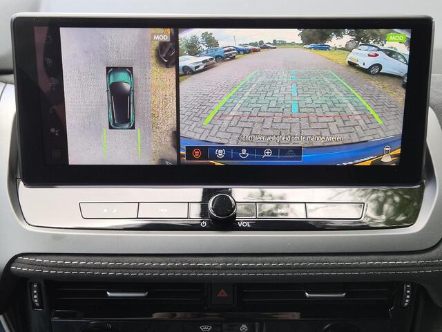 Nissan QASHQAI 1.3 MHEV Xtronic Tekna Plus Automaat / Cold Pack / Nieuw Model / Facelift / HUD / Panoramadak / Adaptief CC / Stuur- Stoel en voorruitverwarming / Rondomzicht camera / Trekgewicht 1800 kg / Elektrische achterklep /