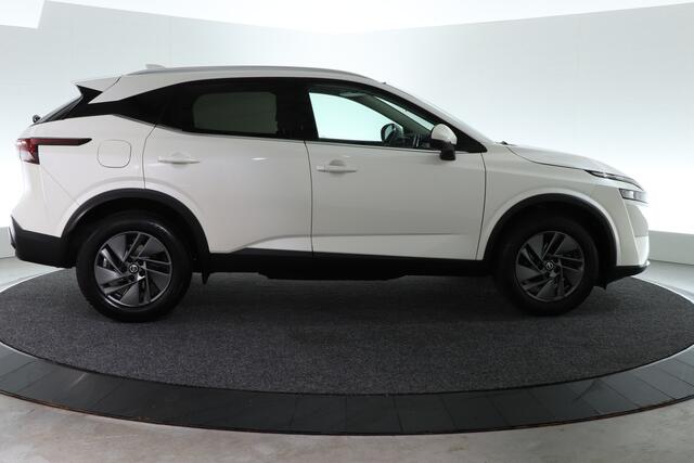 Nissan QASHQAI 1.3 MHEV Acenta | PANO-DAK | 360 CAMERA | CARPLAY |
