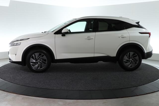 Nissan QASHQAI 1.3 MHEV Acenta | PANO-DAK | 360 CAMERA | CARPLAY |